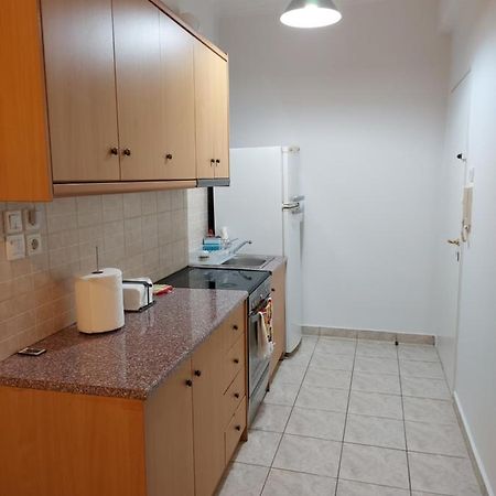 Adler 2 Cozy 2 Persons Apartment Downtown Piraeus Bagian luar foto